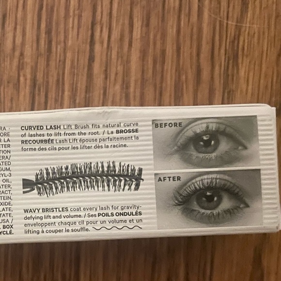 SALEE!! Milk Makeup Mascara Full Size - Picture 5 of 6